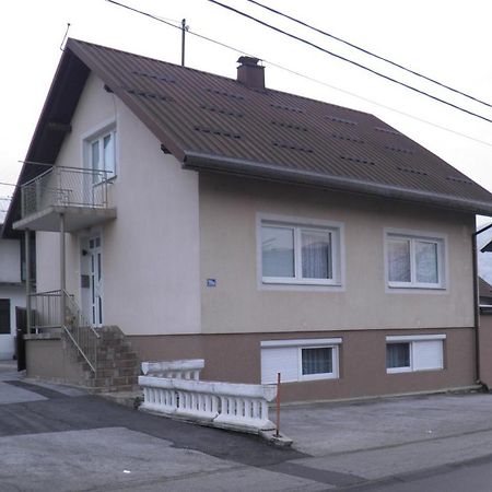 Apartman Marko Ogulin Luaran gambar